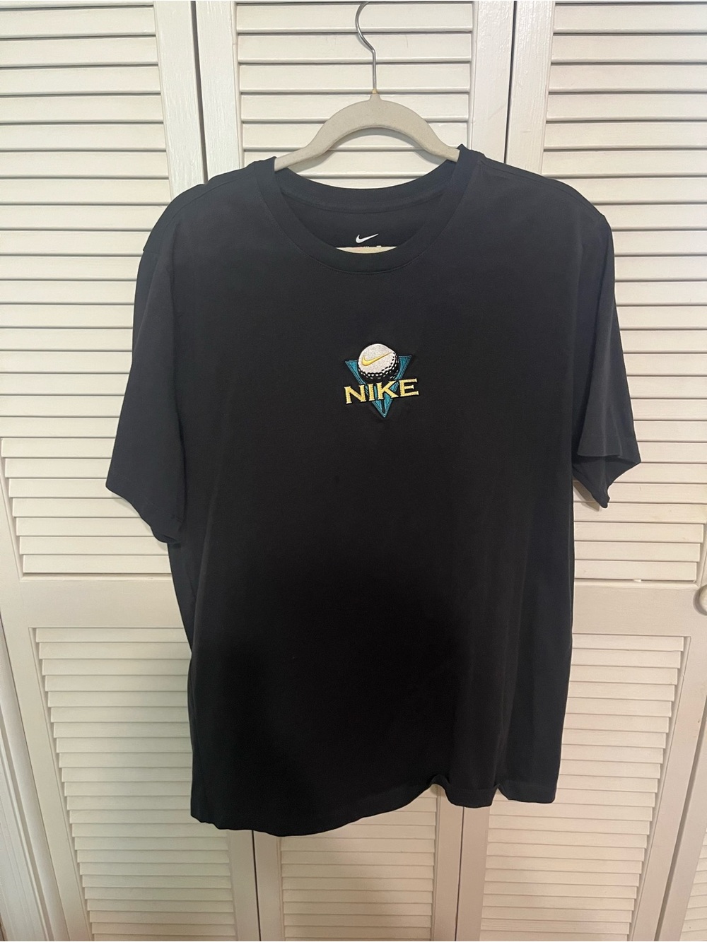 NWOT Nike Black Golf Logo Crew Neck T-Shirt